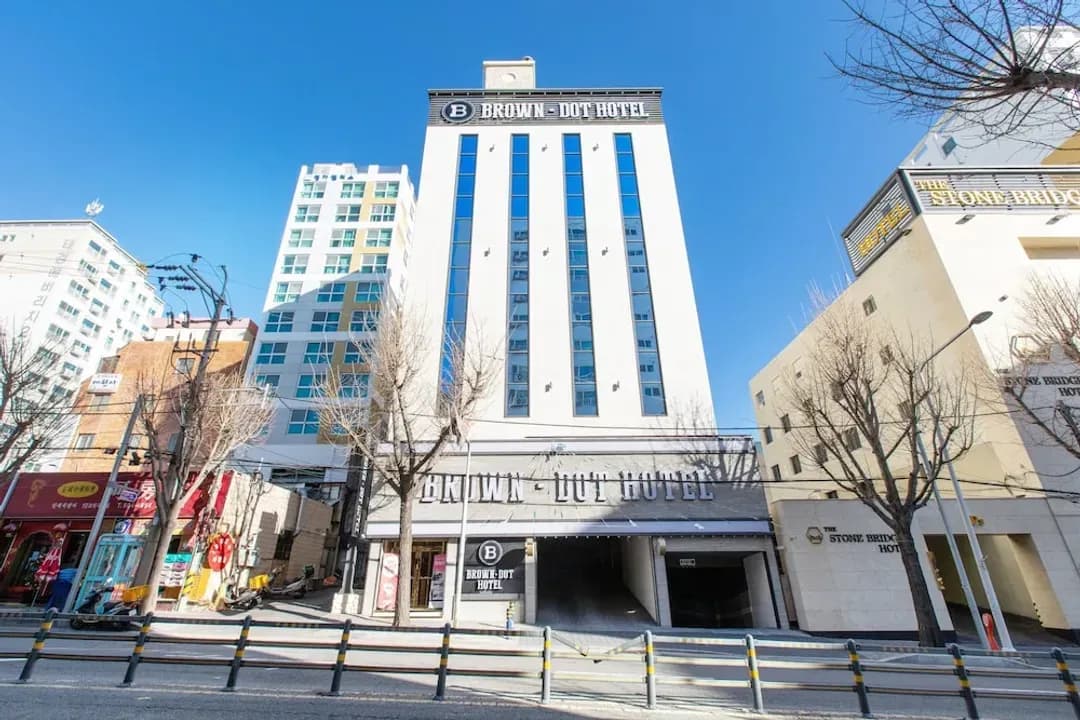 부산-브라운도트 호텔 미남점