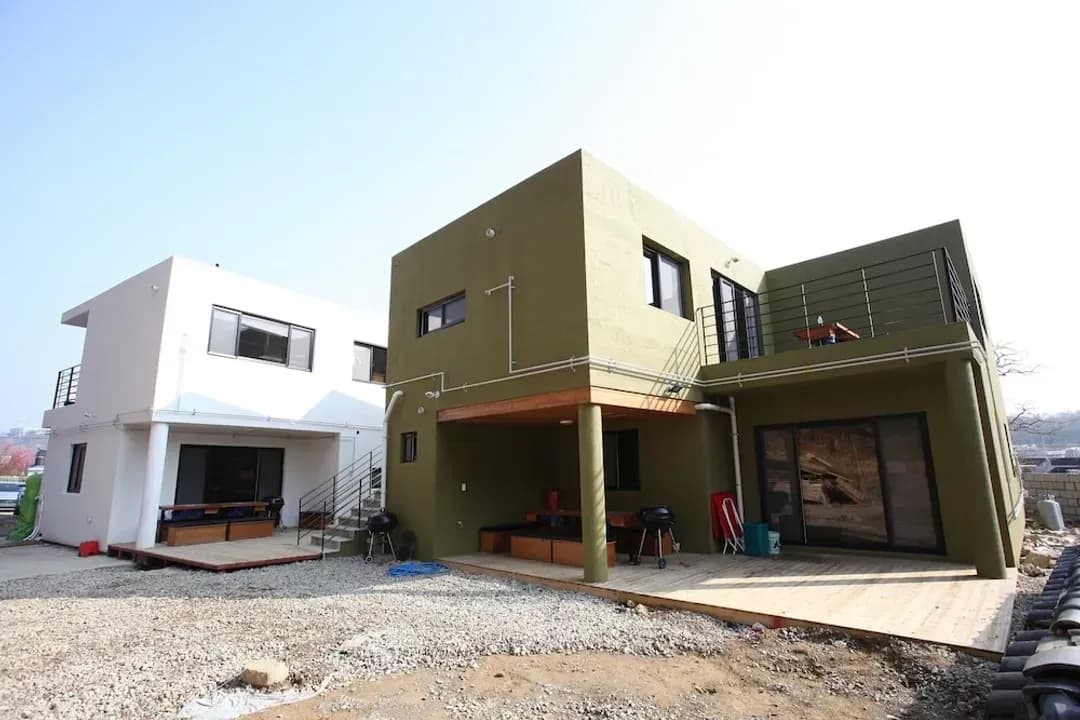 釜山-Firefly Pension