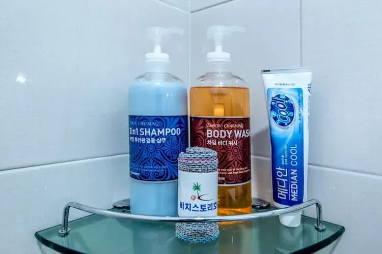 Bathroom amenities