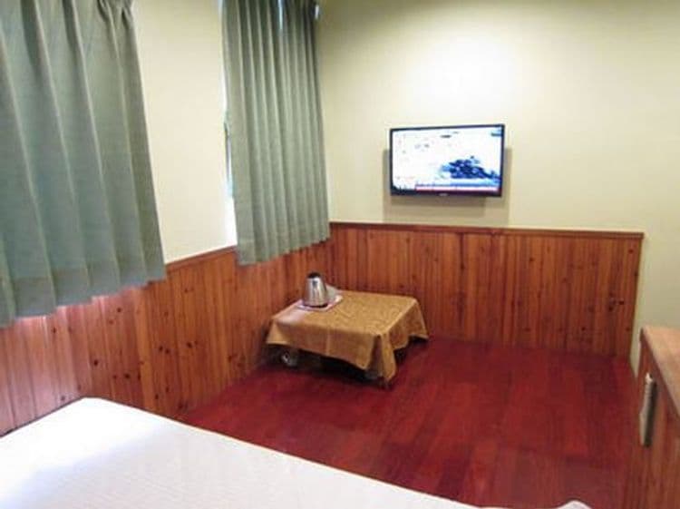 Jiufen Qing Yue Bed and Breakfast-8