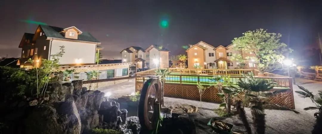 濟州特別自治道-紅色風車旅館