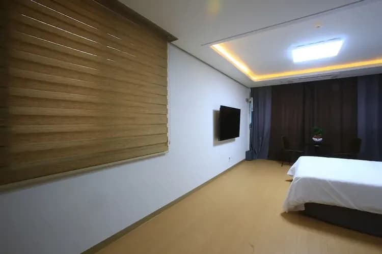 Children's theme room