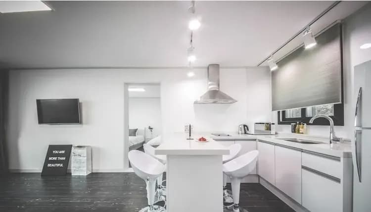 Private kitchenette