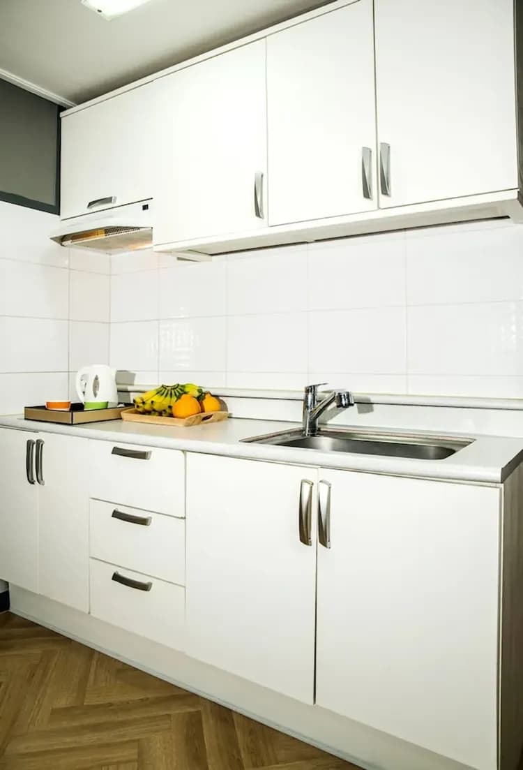 Private kitchenette