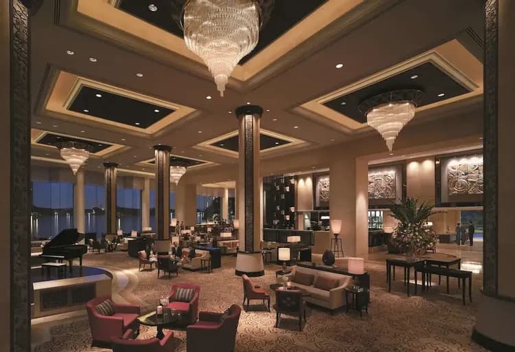 Lobby lounge