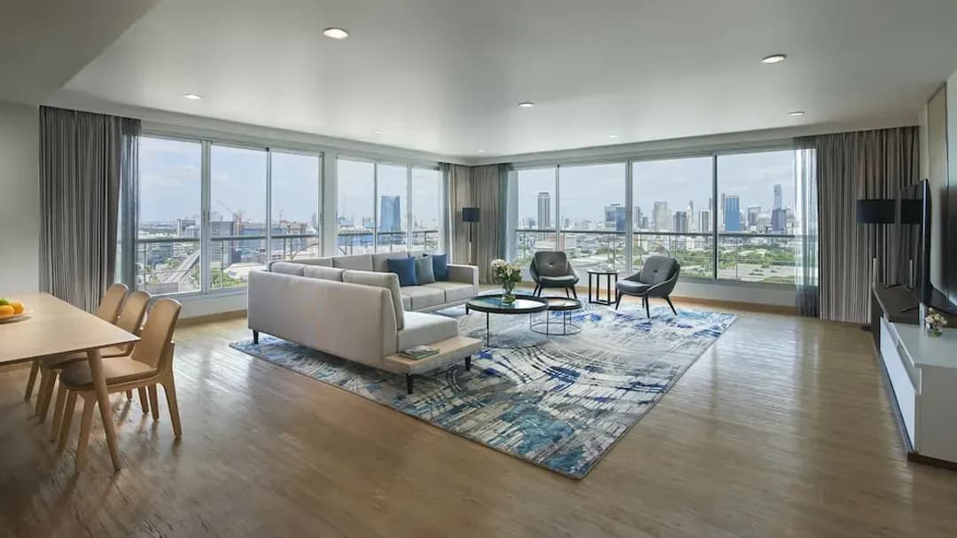 バンコク-シャマ レイクビュー アソーク バンコク