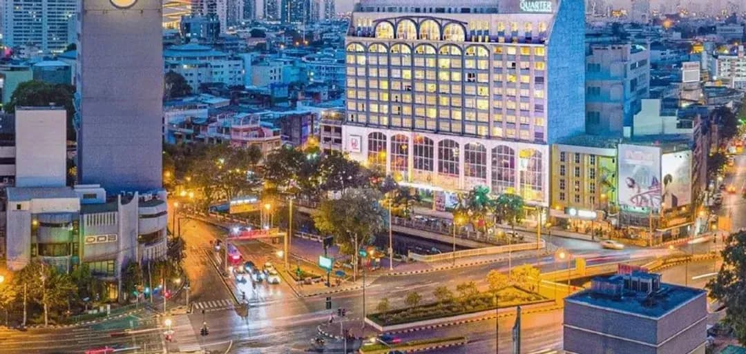 Bangkok-The Quarter Hualamphong by UHG
