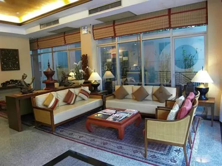 Lobby sitting area