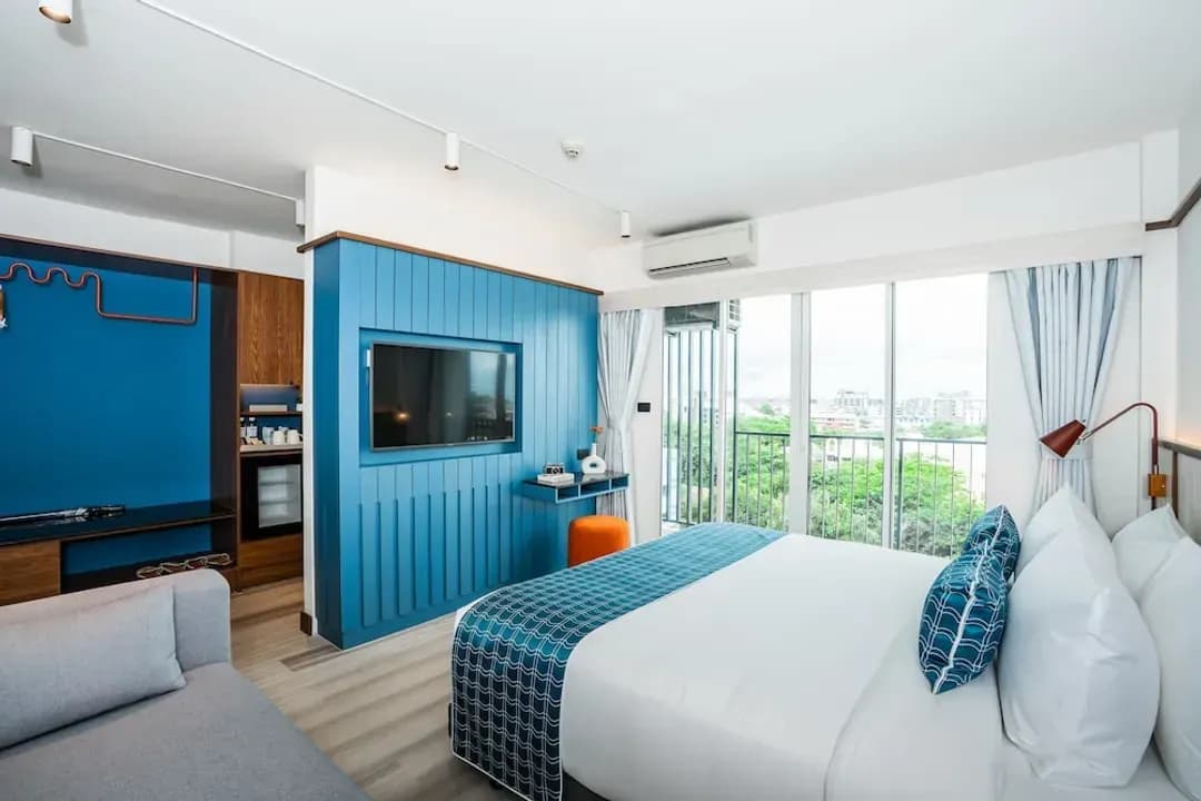 曼谷-素坤逸 85 巷琥珀飯店