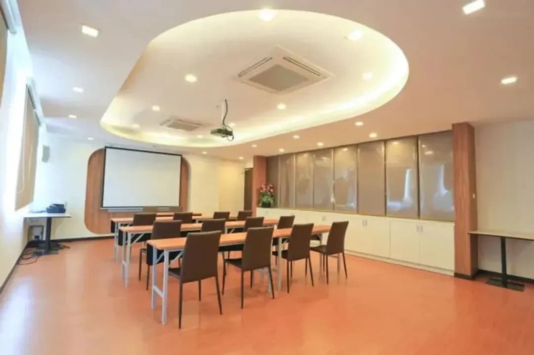 曼谷-水晶素萬那普機場套房酒店