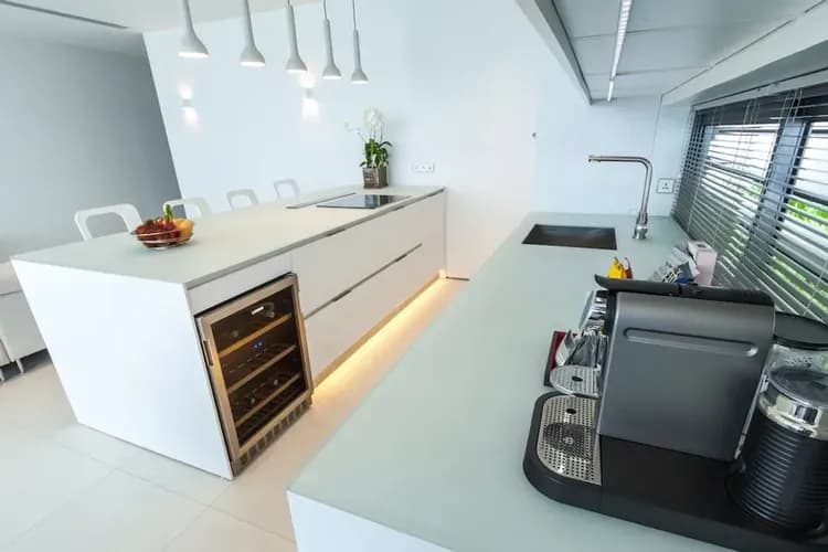 Private kitchenette