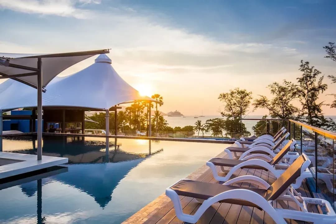 普吉府-超越芭東