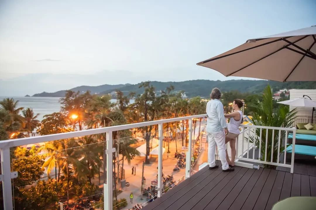 푸켓-모던 리빙 호텔