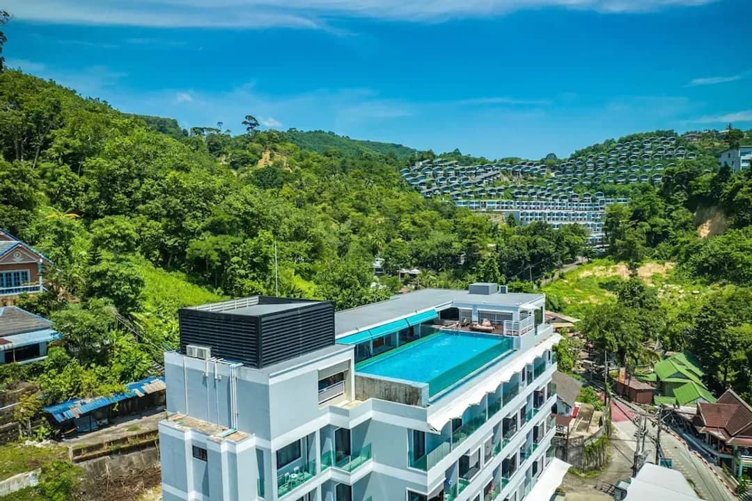 푸켓-카나 트리플 L 호텔