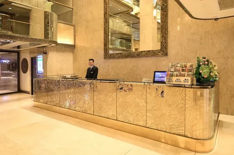 Concierge desk