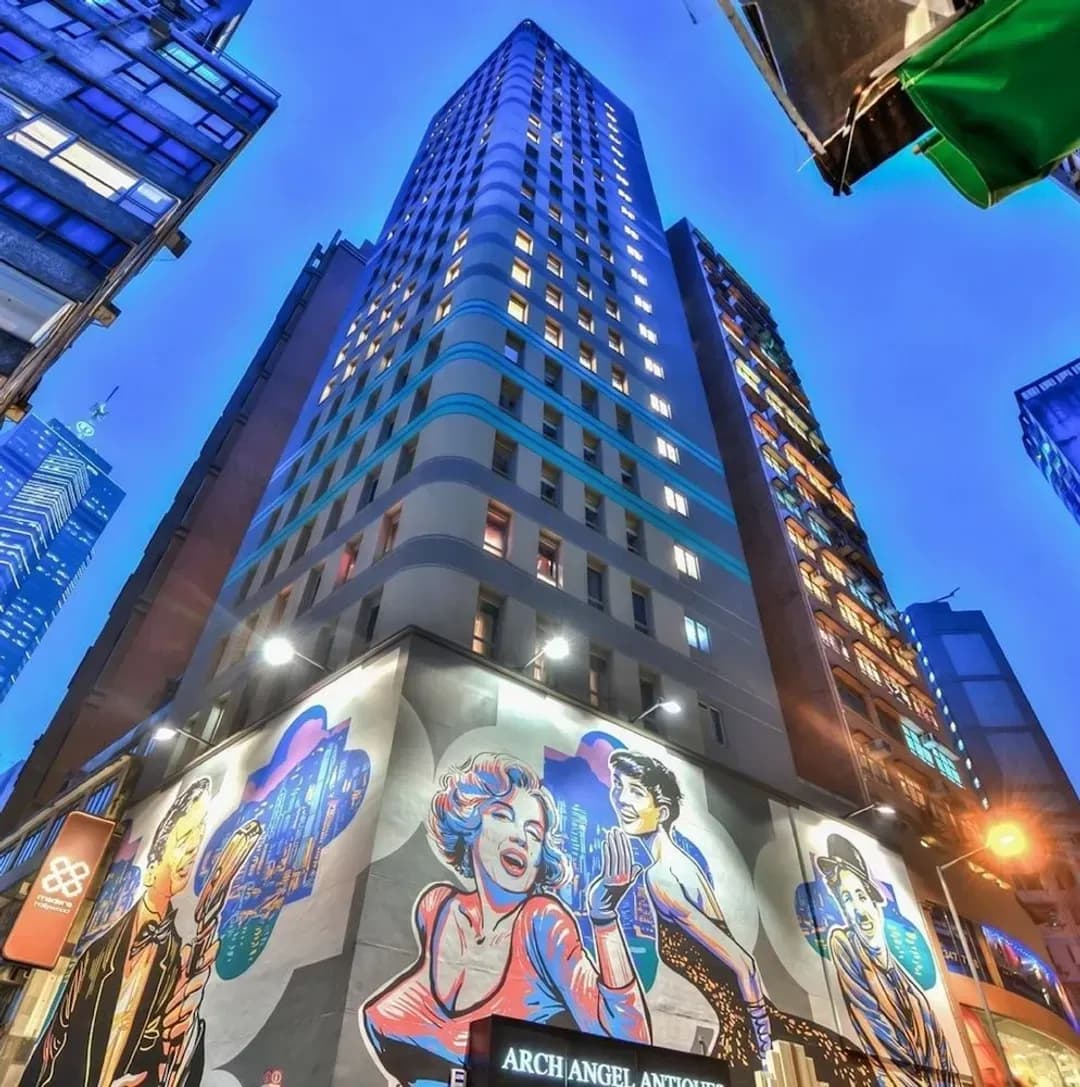 Hong Kong Island-Madera Hollywood