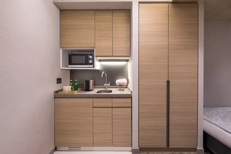 Private kitchenette