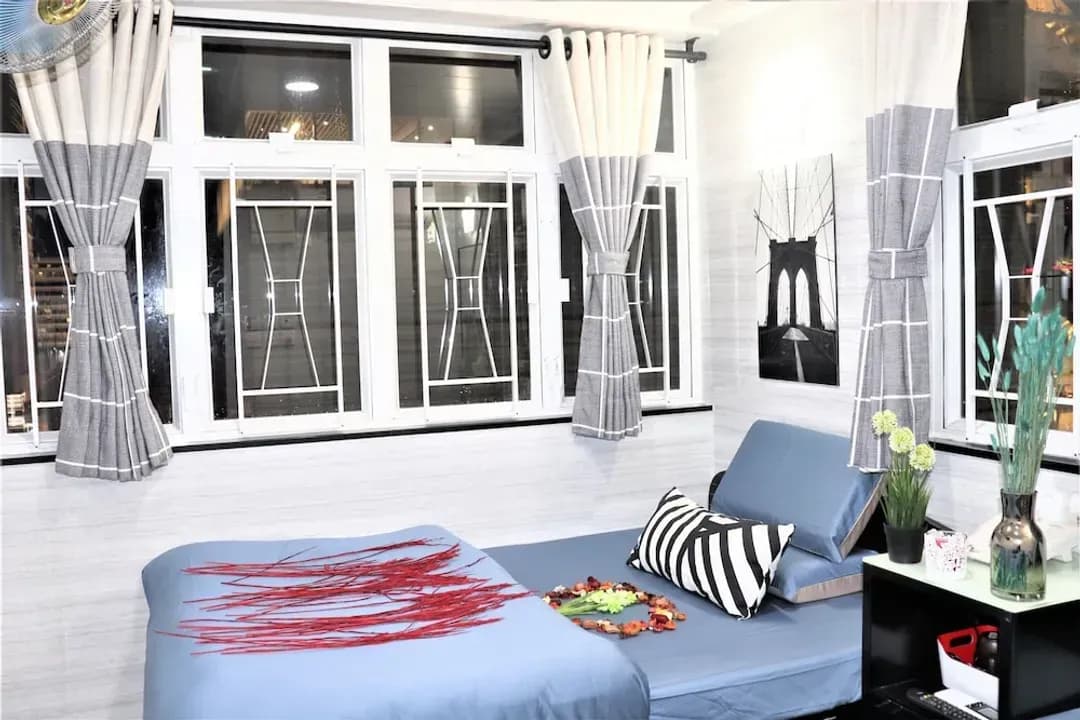 Kowloon-Metrocity Lounge