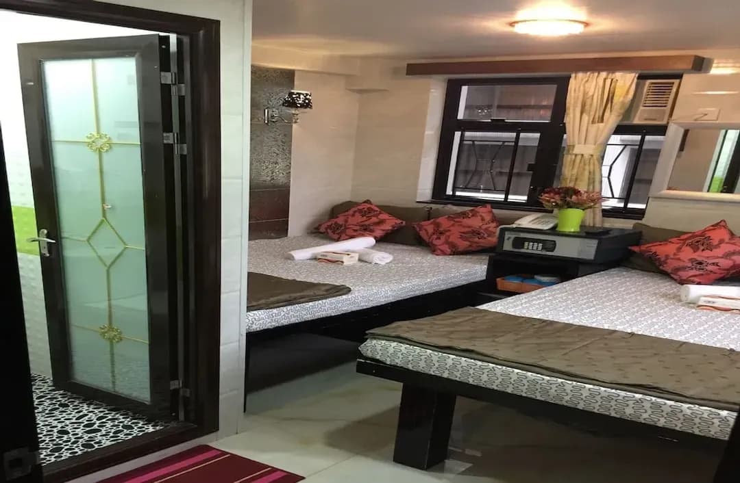 Kowloon-Skycity Hostel