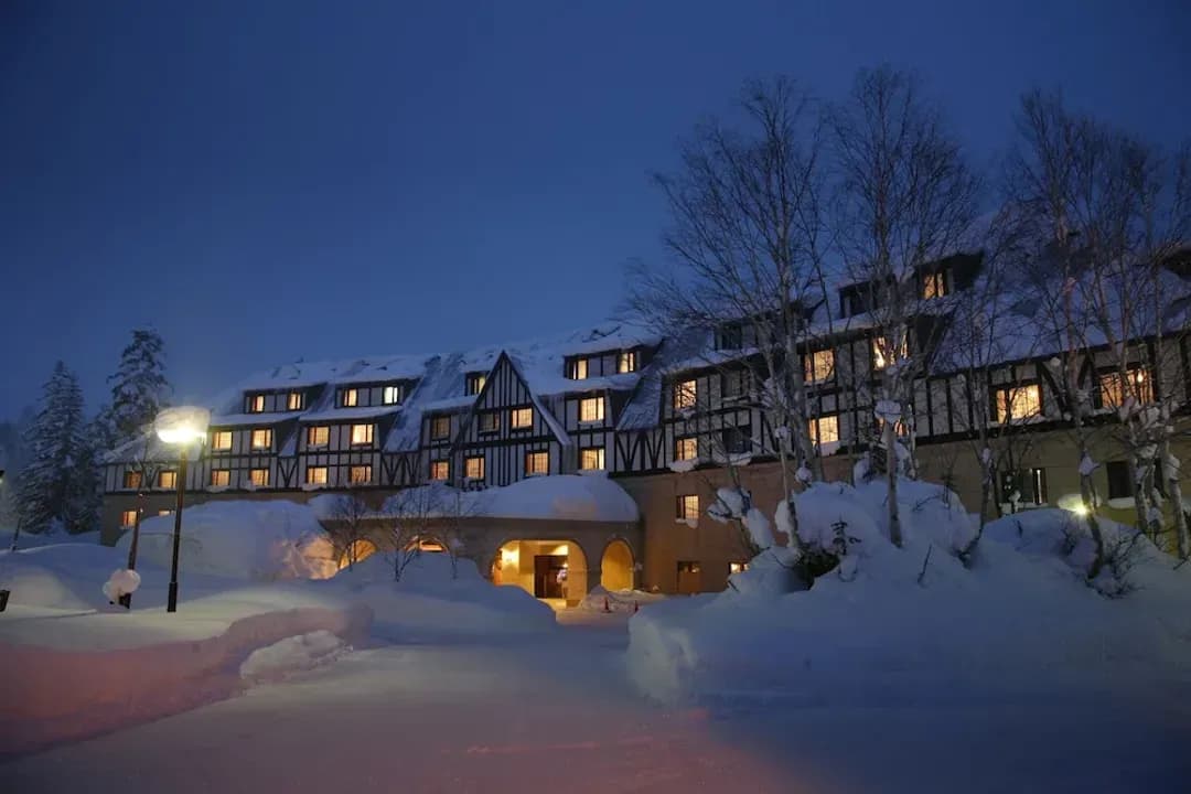 北海道-拉威斯特大雪山溫泉酒店