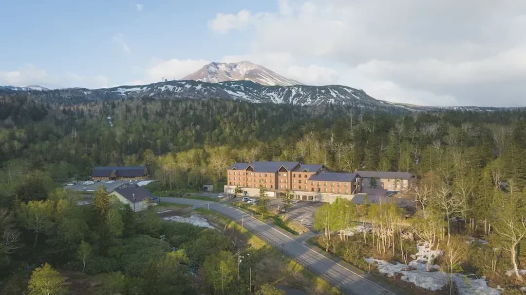 北海道-旭岳溫泉熊山酒店