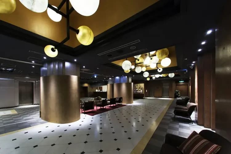 Check-in/check-out kiosk