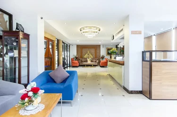 Lobby sitting area