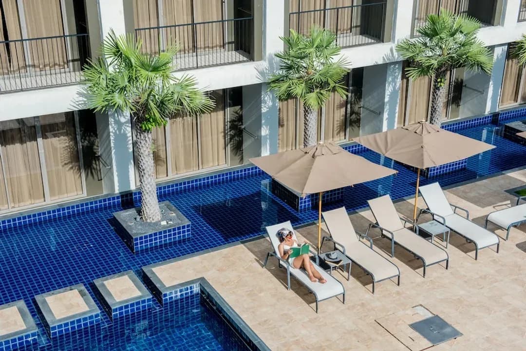 普吉府-甜蜜馬麗娜度假村 - 藝術 - 卡隆海灘 - SHA Extra Plus 認證