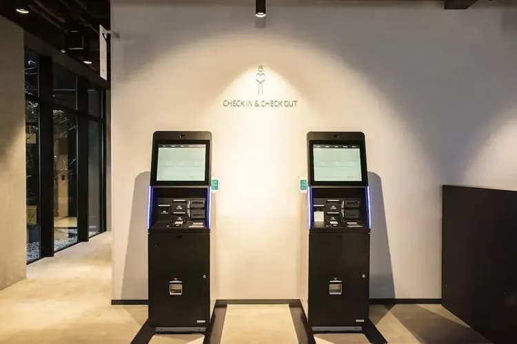 Check-in/check-out kiosk