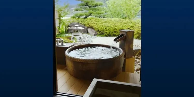 Deep soaking bathtub