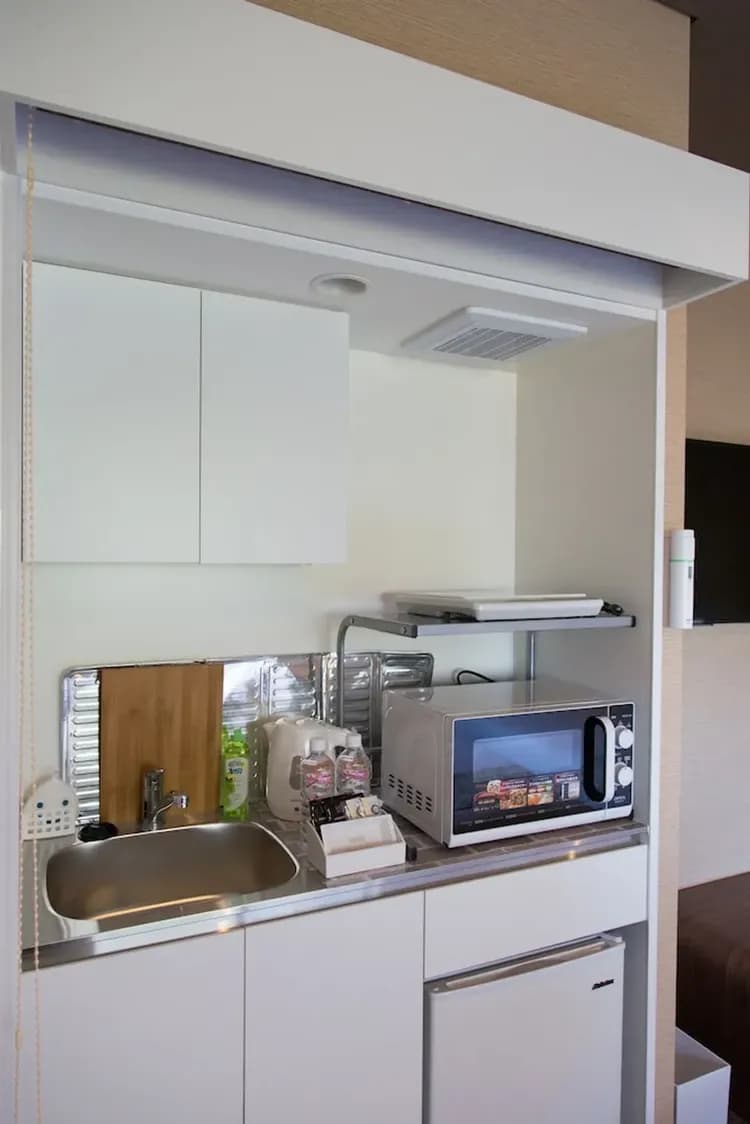 Private kitchenette