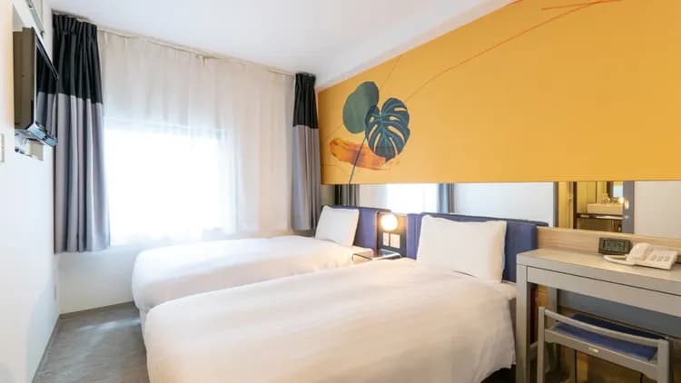 컴포트 인 나하 토마리 포트-6