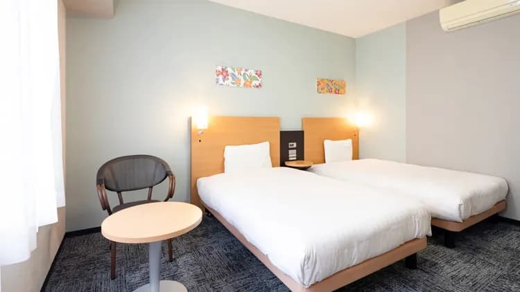 那霸縣廳前康福飯店｜縣廳前站步行4分/國際通步行9分-5