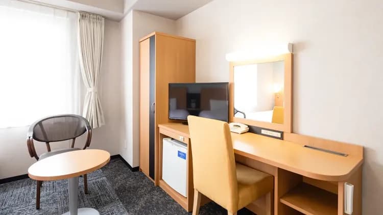 那霸縣廳前康福飯店｜縣廳前站步行4分/國際通步行9分-2