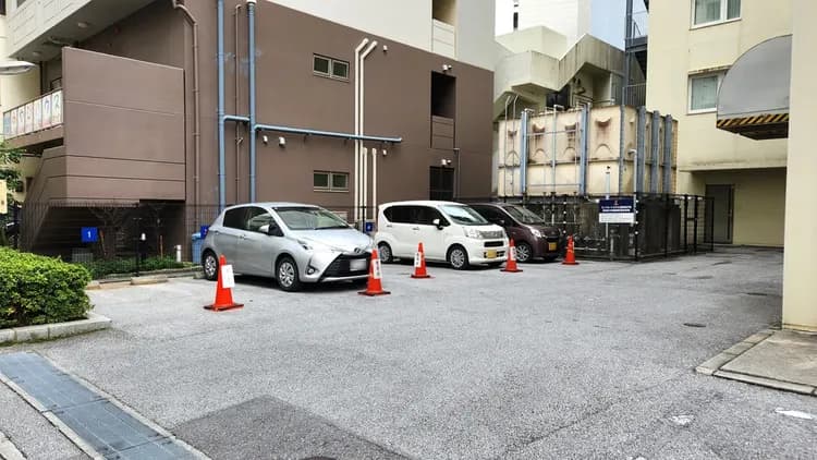 那霸縣廳前康福飯店｜縣廳前站步行4分/國際通步行9分-18