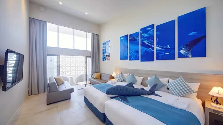 Royal View Hotel Churaumi-4