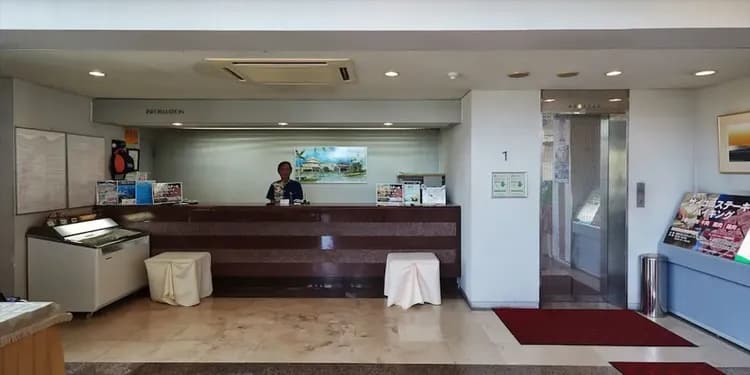 Concierge desk