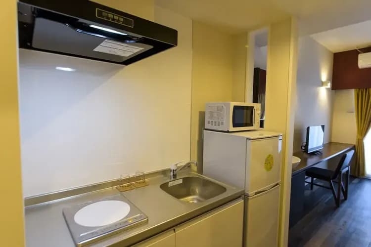 Private kitchenette