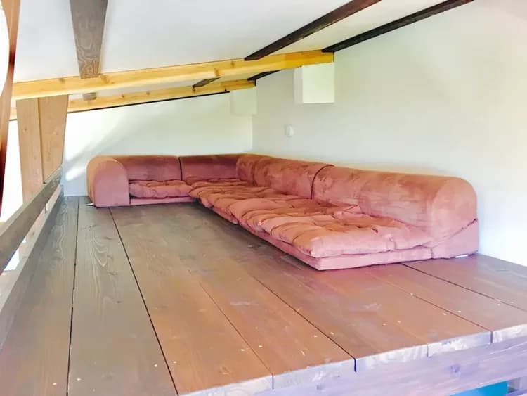 Children's theme room