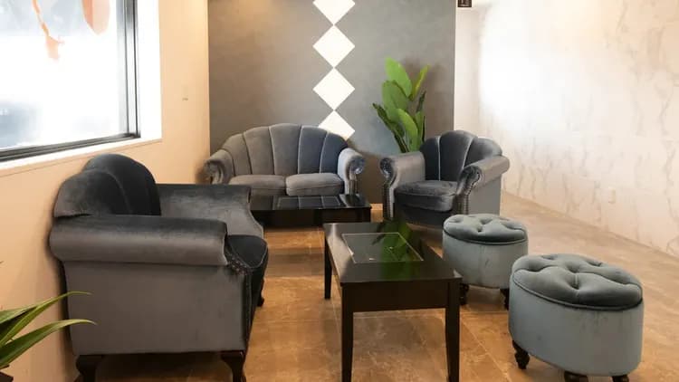 COZY STAY IN 那覇｜市立醫院前站 (沖繩)步行10分-15