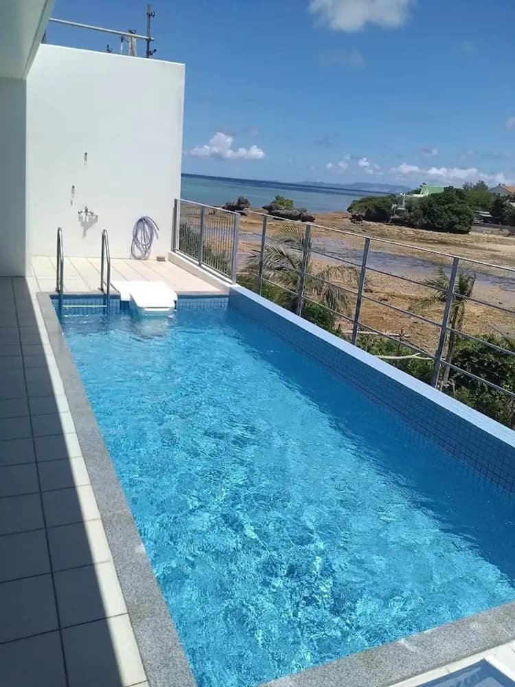 Private pool