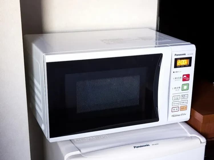Microwave