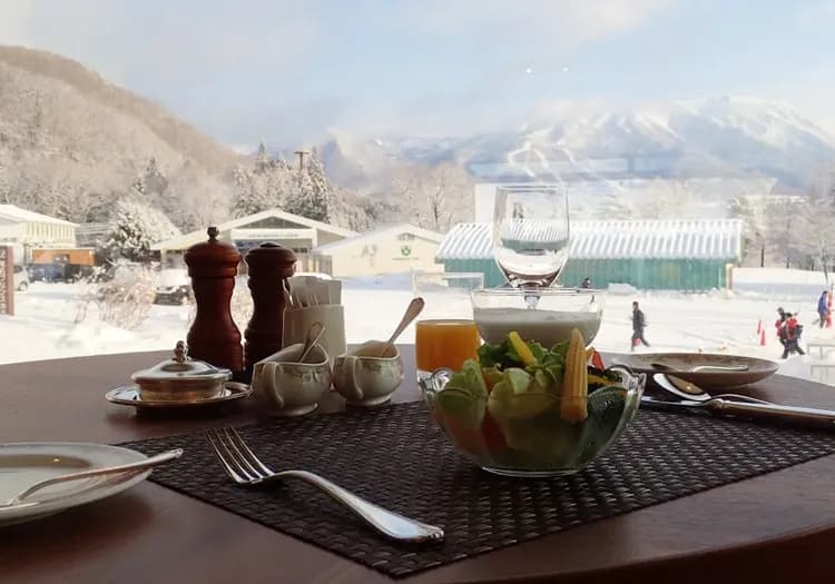 【主題旅遊】FUN_SKI滑雪趣_王子集團直營！東北三大雫石滑雪5日遊(虎航花卷進出)-8