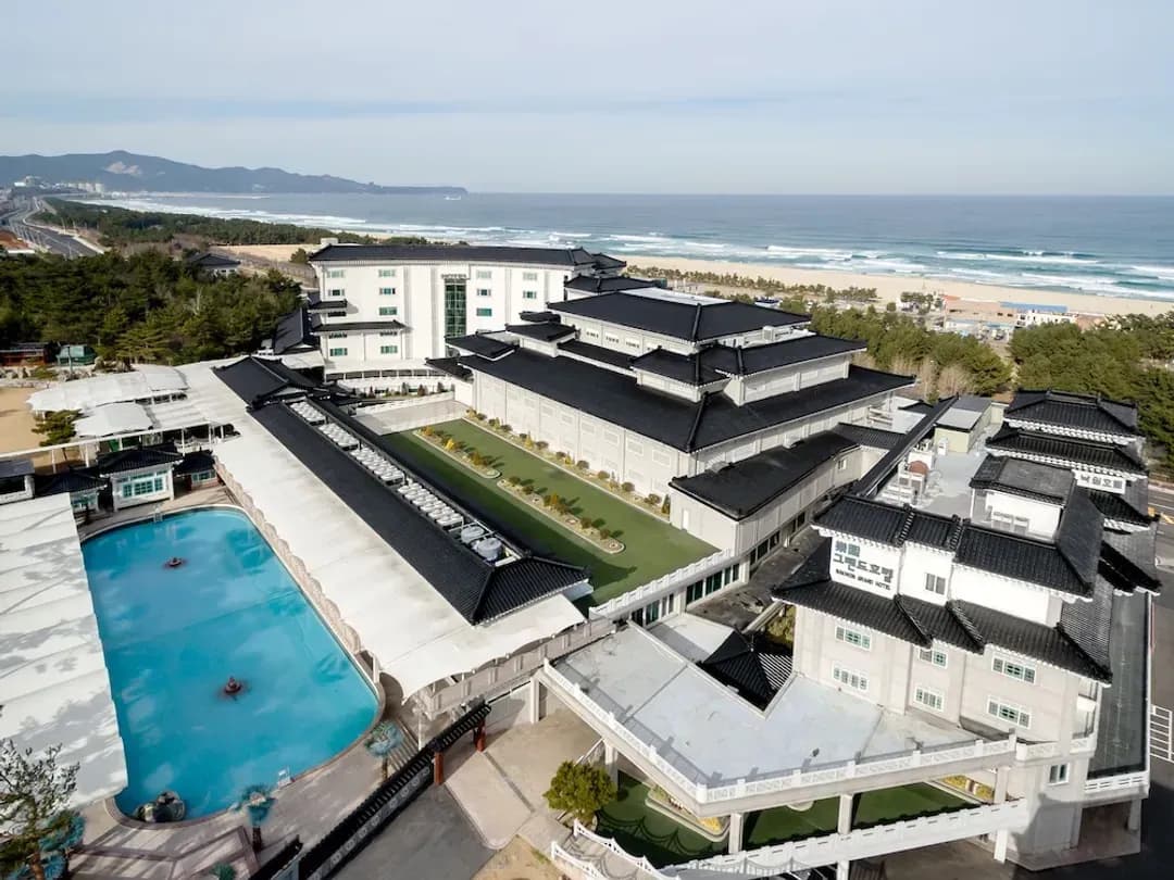 Gangwon-do-Donghae Boyang Hot Spring Convention Hotel