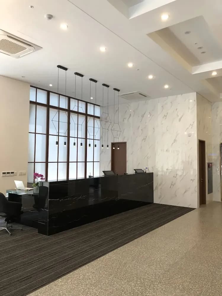 Check-in/check-out kiosk