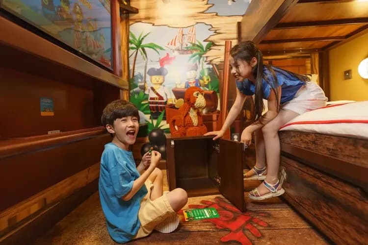 Children's theme room