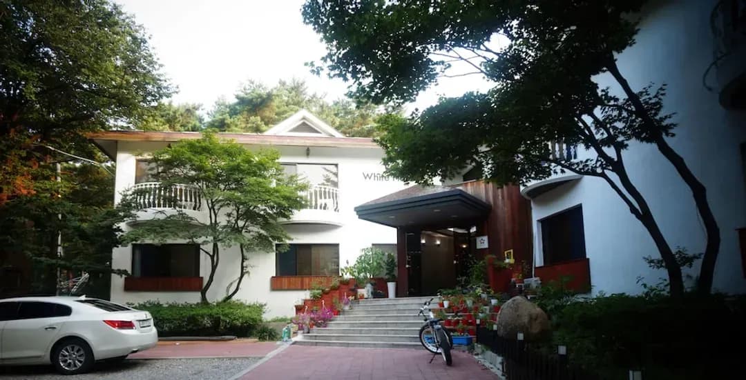 Gangwon-do-White House