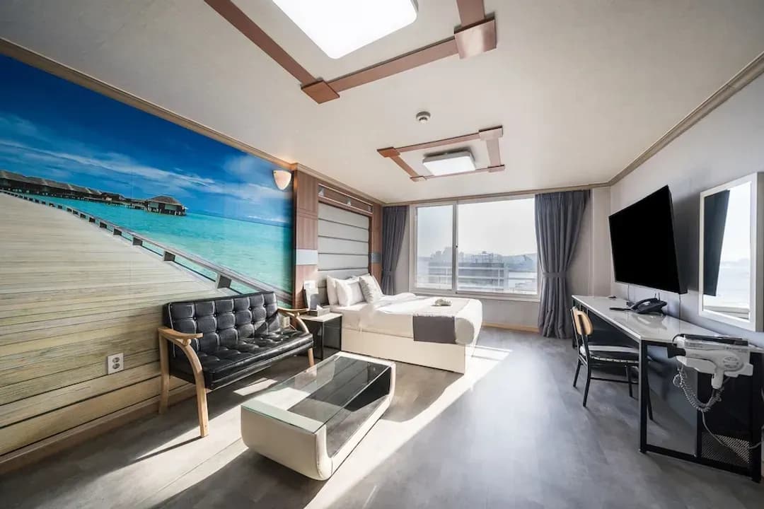 江原道-RITZ HOTEL