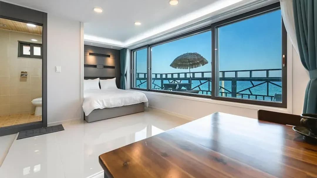 江原道-Gangneung Badauibyeol Pension