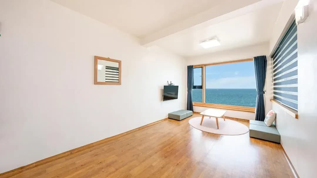 江原道-Gangneung Yedam Pesion